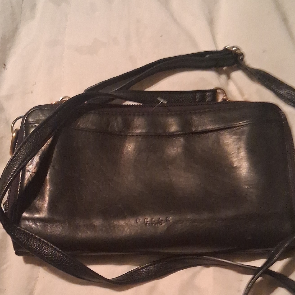 Pelle Studio Black Leather Crossbody Bag